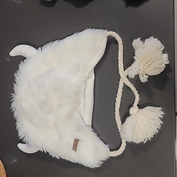 Winter hats including a free soft fluffy stuffed bear. - Picture 2 of 10